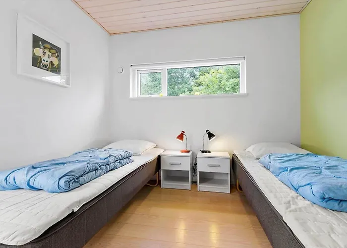 8234-knebel-strands-havvej-2-a Дом отдыха *